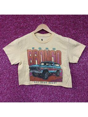 Junk Food Clothing Ford Bronco Off Road Ready Flea Market Women's Crop Tee XS